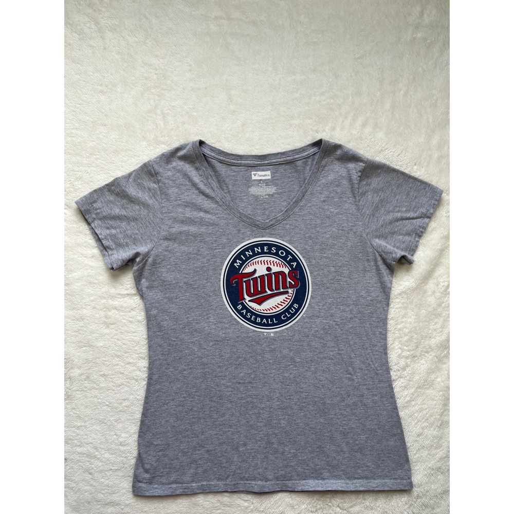 Minnesota Twins Carlos Correa Women Gray V-Neck Graphic Tee L